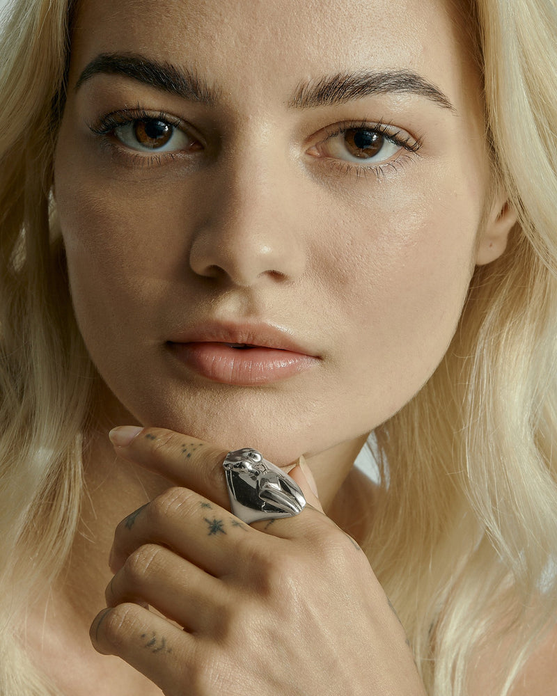 Calypso Statement Ring Silver | Sarah & Sebastian onBody