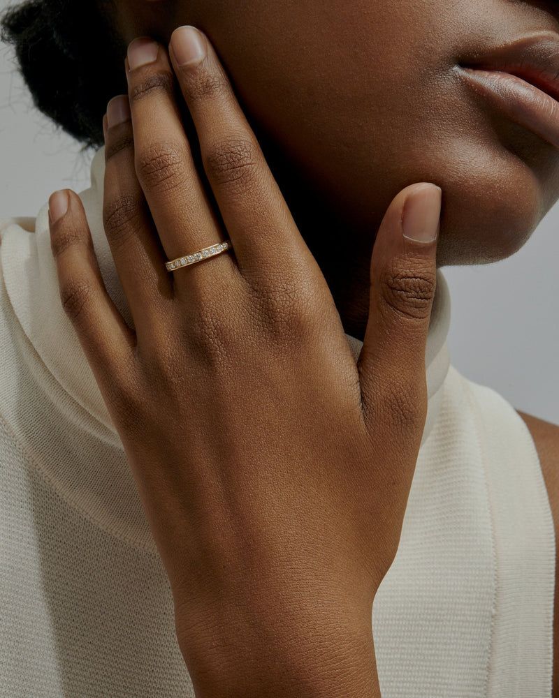 Diamond Channel Ring Gold | Sarah & Sebastian onBody