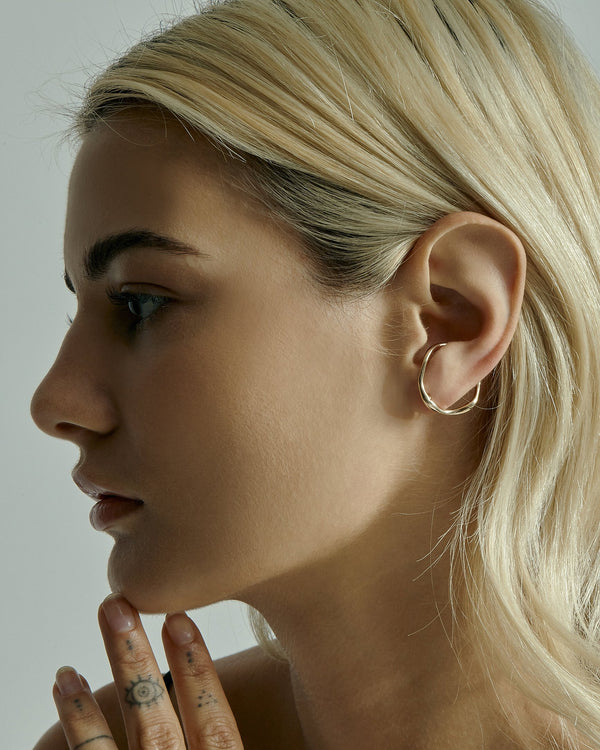 Form Earrings Gold | Sarah & Sebastian onBody