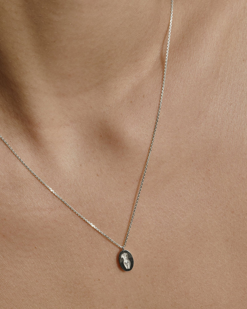 Gaia Diamond Necklace Gold | Sarah & Sebastian onBody