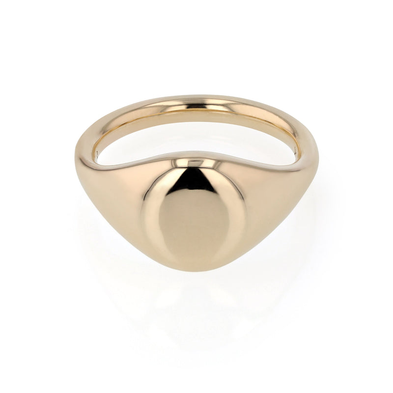 Ingot Round Signet Ring Gold | Sarah & Sebastian