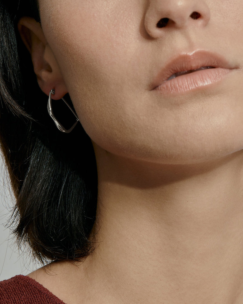 Large Form Earrings Silver | Sarah & Sebastian onBody