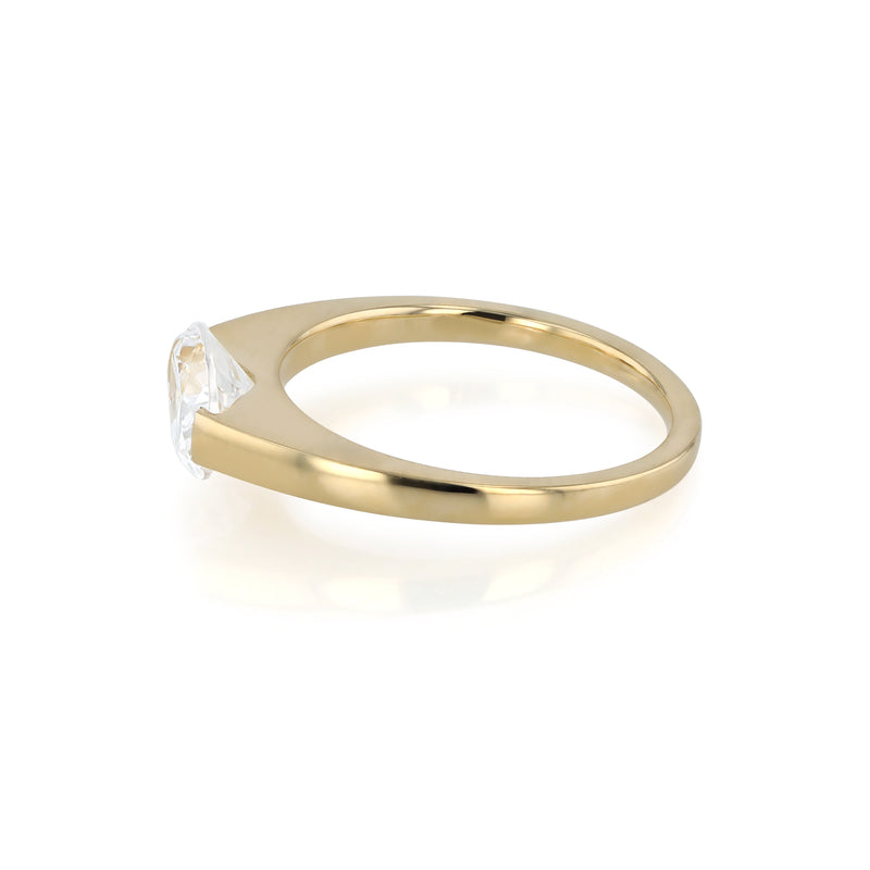 Suspense Oval Diamond Ring Gold | Sarah & Sebastian