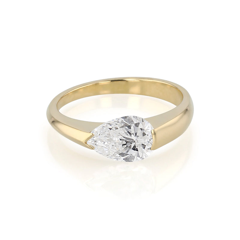 Suspense Pear Diamond Ring Gold | Sarah & Sebastian