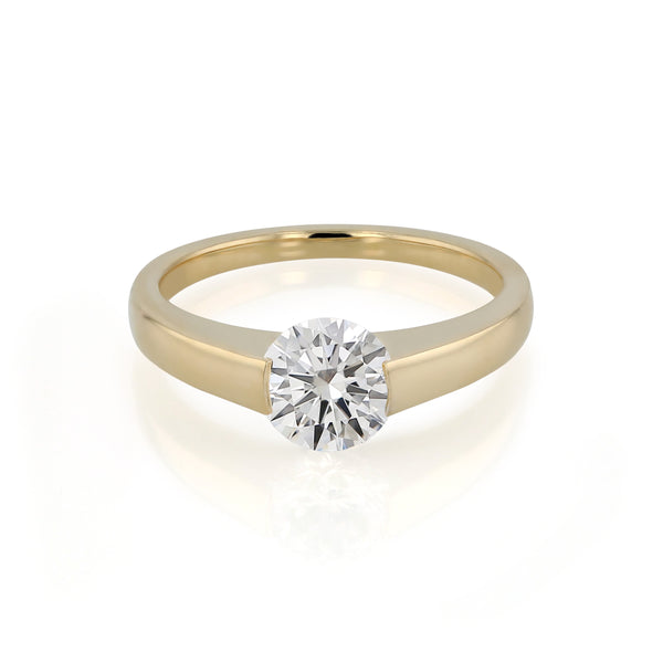 Suspense Round Diamond Ring Gold | Sarah & Sebastian