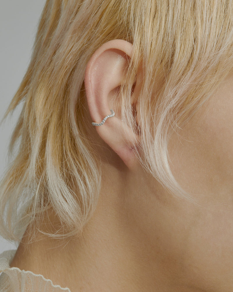 Single Wave Diamond Earcuff White Gold | Sarah & Sebastian onBody