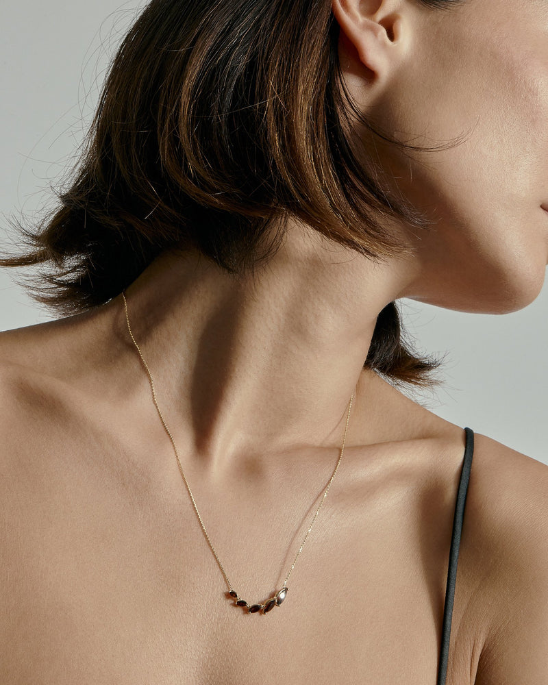 Winedark V Necklace Gold | Sarah & Sebastian onBody